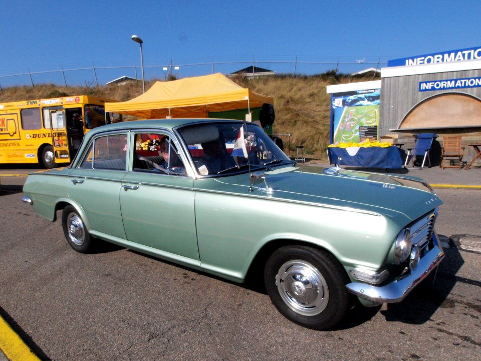 Vauxhall Cresta dutch licence registration 60-92-XE pic4