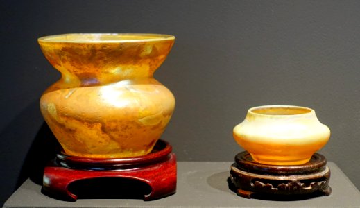 Vases by Josef Emil Schneckendorf, Grossherzogliche Edelglasmanufaktur, Darmstadt, 1907-1911, glass - Museum Künstlerkolonie Darmstadt - Mathildenhöhe - Darmstadt, Germany - DSC06207