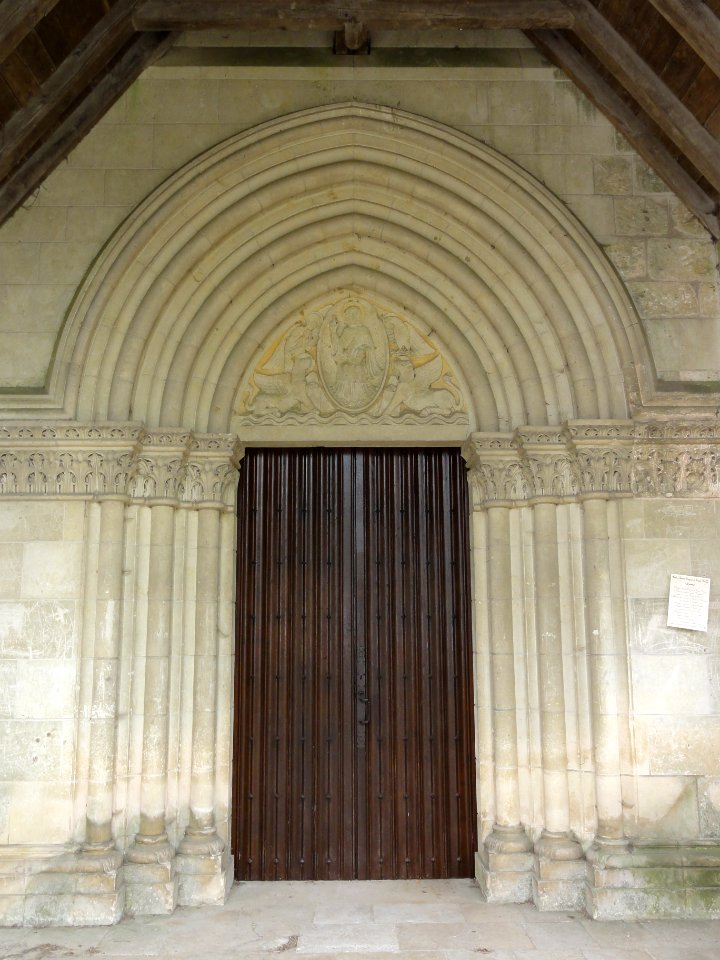 Vasseny (Aisne) église Saint-Rupert et Saint-Druon, portail sous la porche
