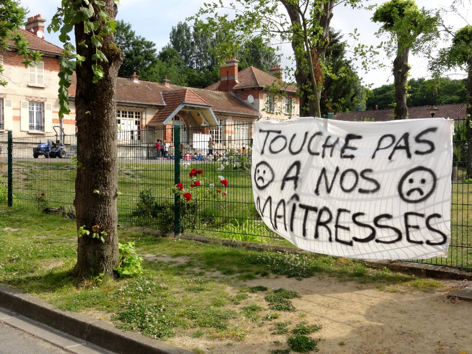 Vauxbuin (Aisne) école, manifestation contre la fermeture (03)