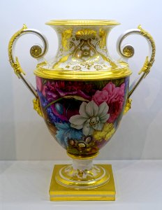 Vases by Derby Factory, 1 of 2, England, c. 1820, bone porcelain - Montreal Museum of Fine Arts - Montreal, Canada - DSC09156