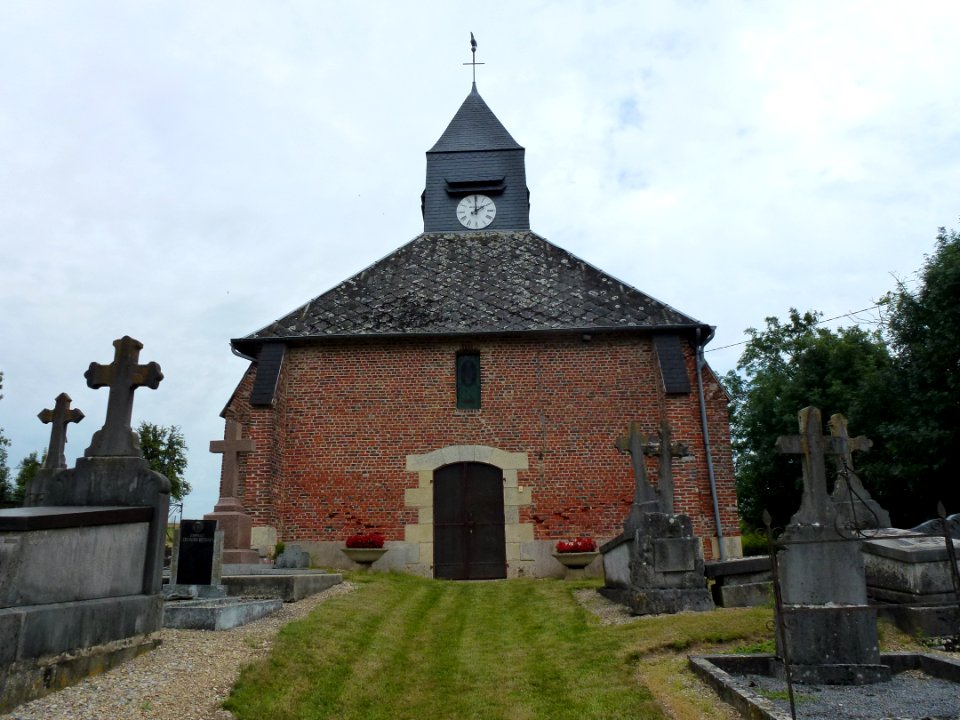 Vaux-lès-Rubigny (Ardennes) église (2)