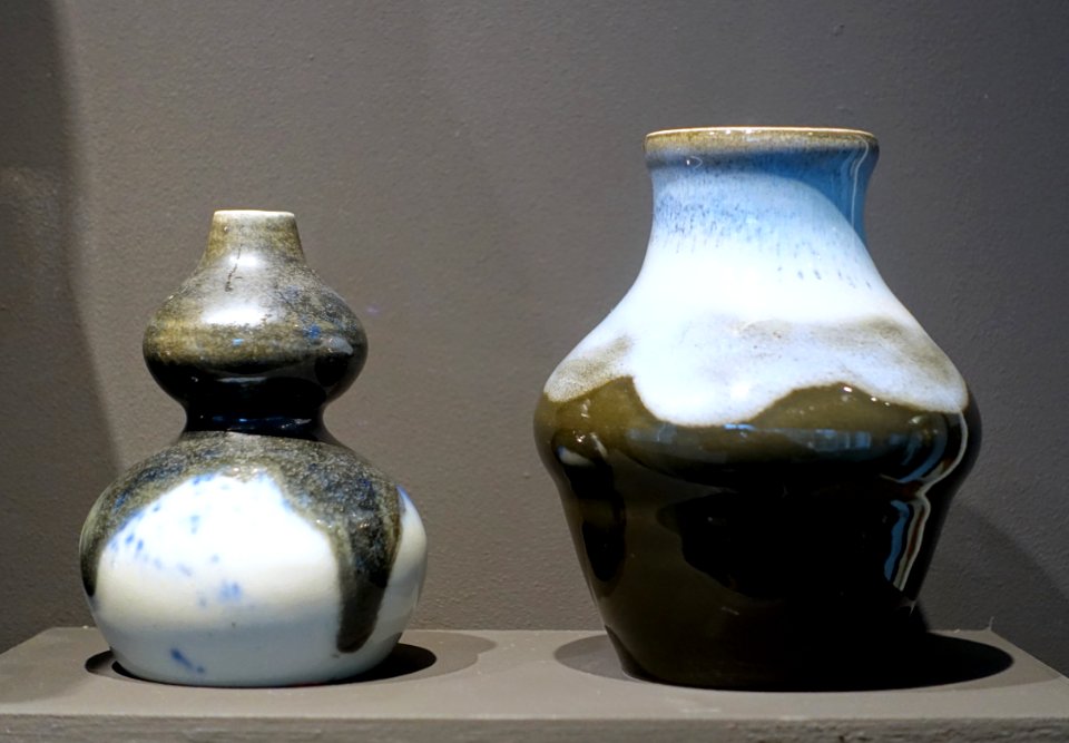 Vases by Jakob Julius Scharvogel, 1901-1911, earthenware, glaze - Museum Künstlerkolonie Darmstadt - Mathildenhöhe - Darmstadt, Germany - DSC06191