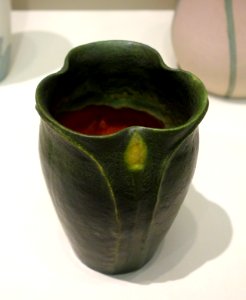 Vase, Grueby Pottery Company, Ruth Erickson decorator, c. 1907, glazed earthenware - Cincinnati Art Museum - DSC04525