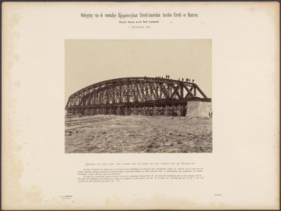 Vaste brug over het kanaal. Gezicht uit een punt ten zuiden van de brug en ten o, Bestanddeelnr 231
