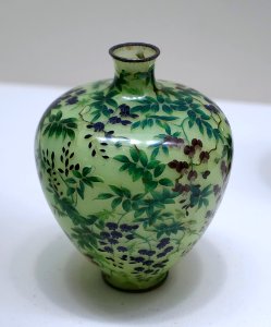 Vase, Japan, Meiji period, late 1800s AD, enamel with silver - Dallas Museum of Art - DSC05126
