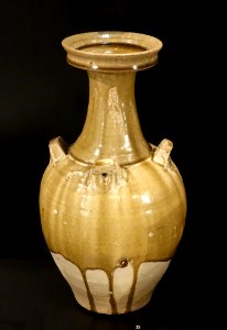 Vase, China, c. 500 AD, glazed stoneware - Östasiatiska museet, Stockholm - DSC09635