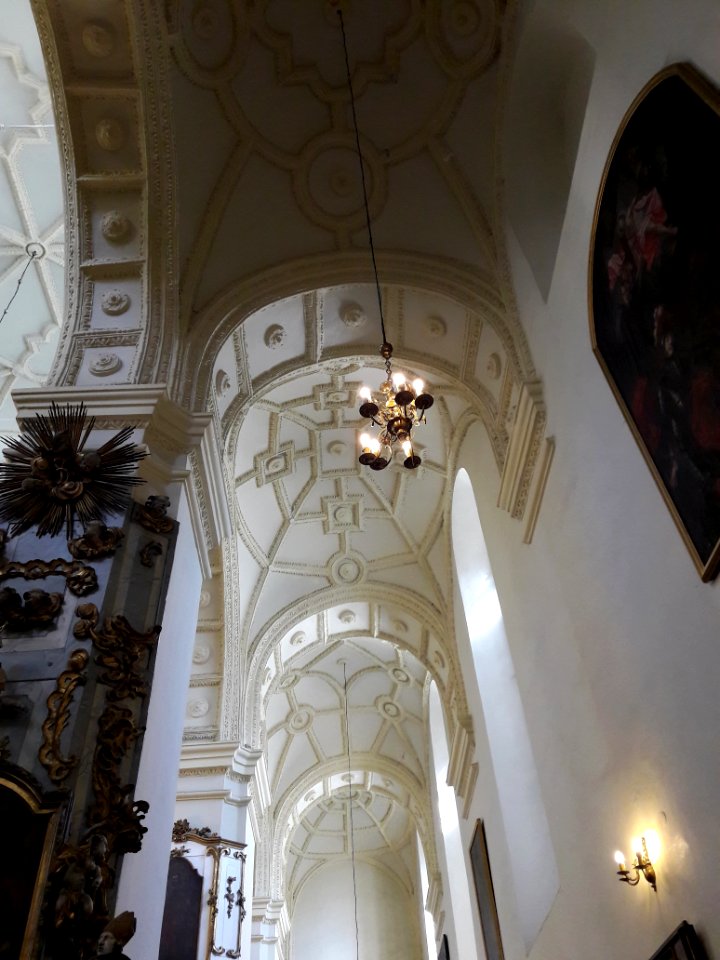 Vault of the Bernardine Church in Lublin 04