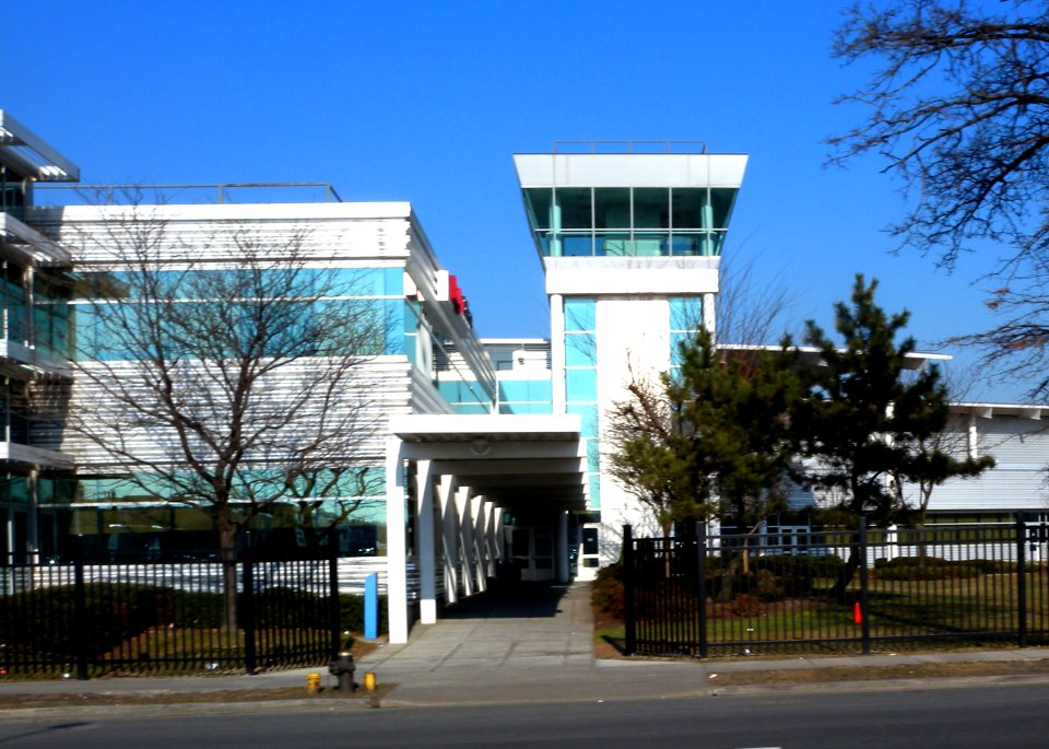 Vaughn College 23 Av 88 jeh