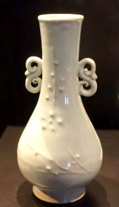 Vase qingbai, China, Yuan dynasty, 1279-1368 AD, porcelain - Östasiatiska museet, Stockholm - DSC09455