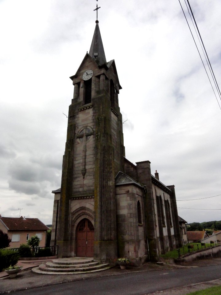 Vaucourt (M-et-M) église (02)