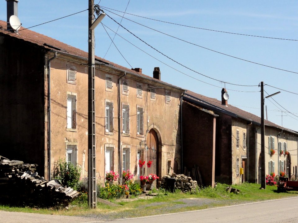 Vaxainville (M-et-M) la Grande Rue