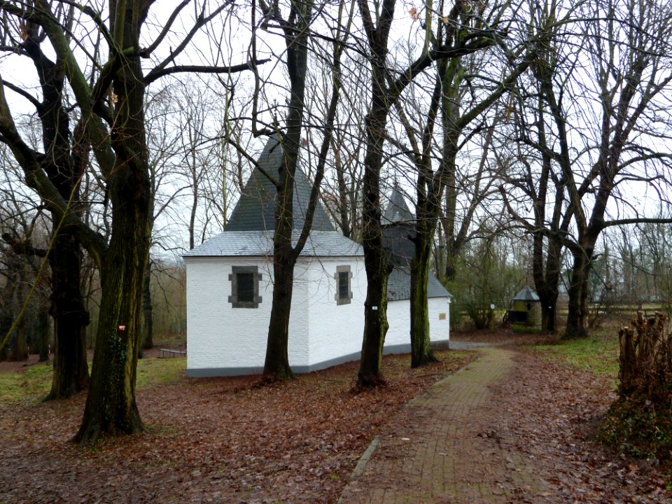 Vaux-sous-Chèvremont-Chapelle Notre-Dame de Chèvremont (2)