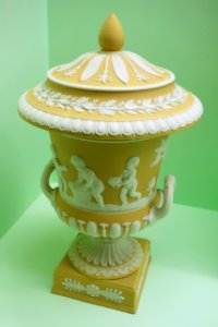 Vase with Cover - Wedgwood, 1885 - Brooklyn Museum - DSC09023