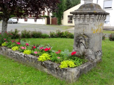 Vathiménil (M-et-M) fontaine B