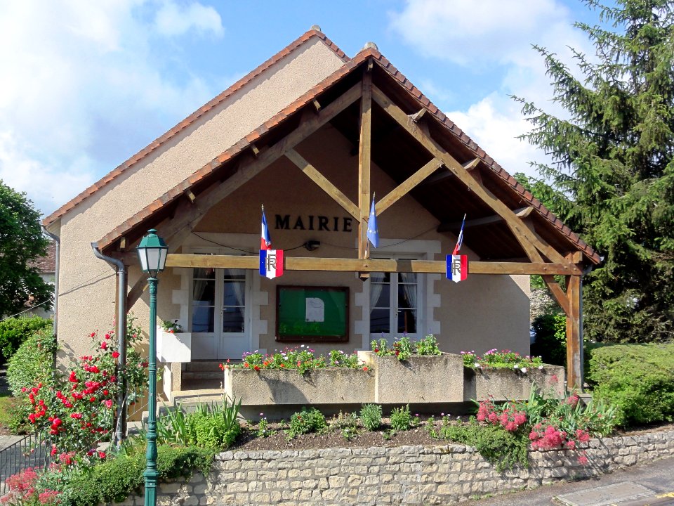 Vaux-sur-Vienne (Vienne) Mairie