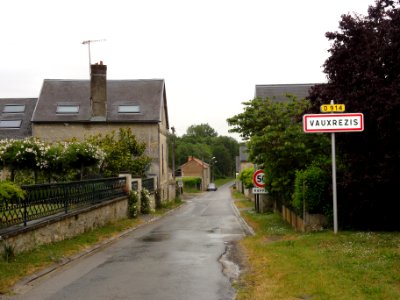 Vauxrezis (Aisne) city limit sign