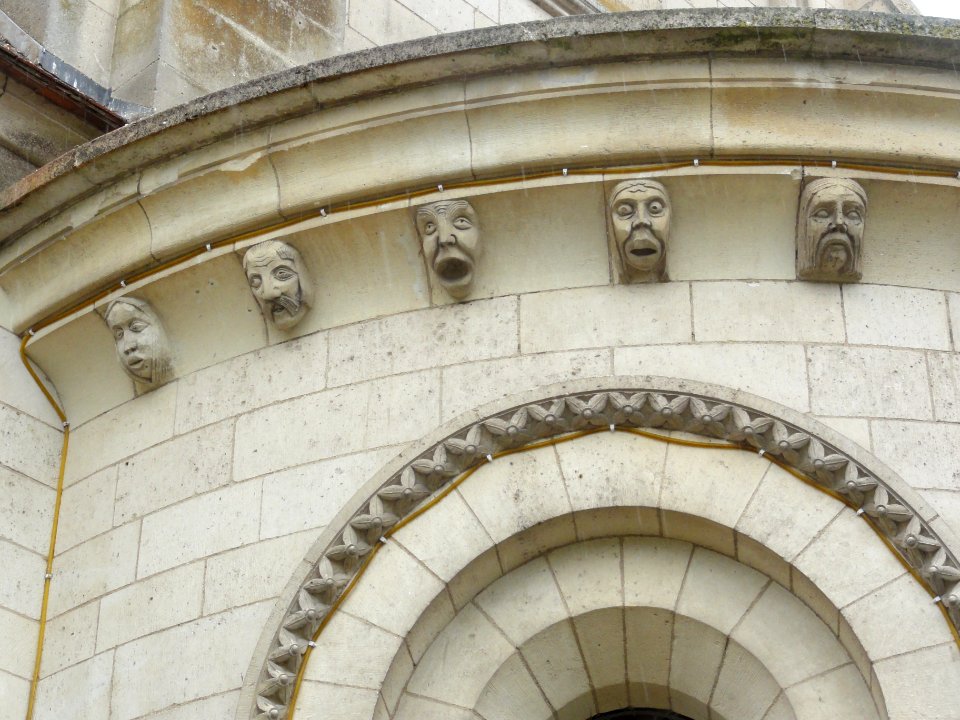 Vauxrezis (Aisne) église Saint-Maurice (06)