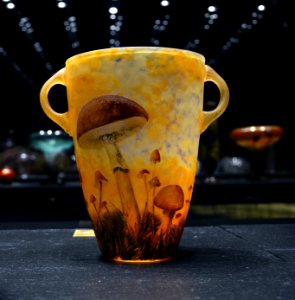 Vase Champignons Daum MBAN 24032013