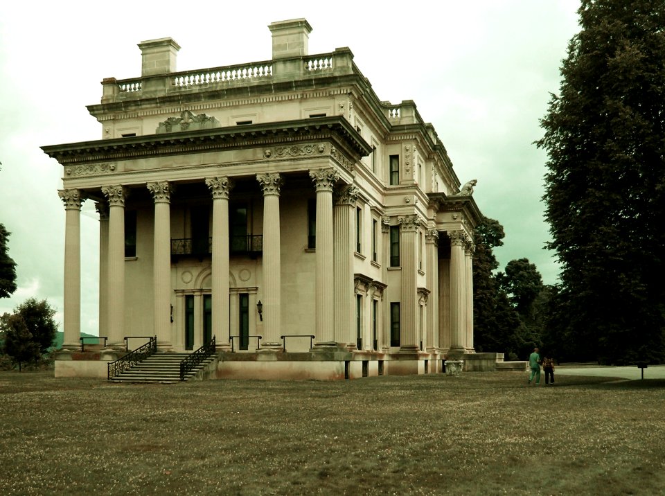Vanderbilt Mansion, Hyde Park, 2012-06-25, 02 2-color