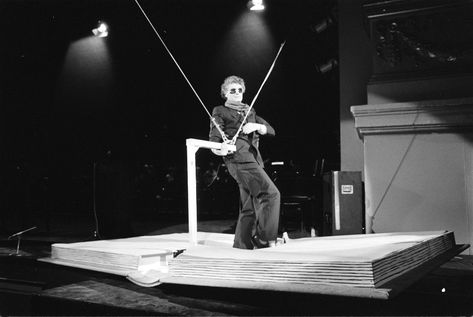 VanDis1984