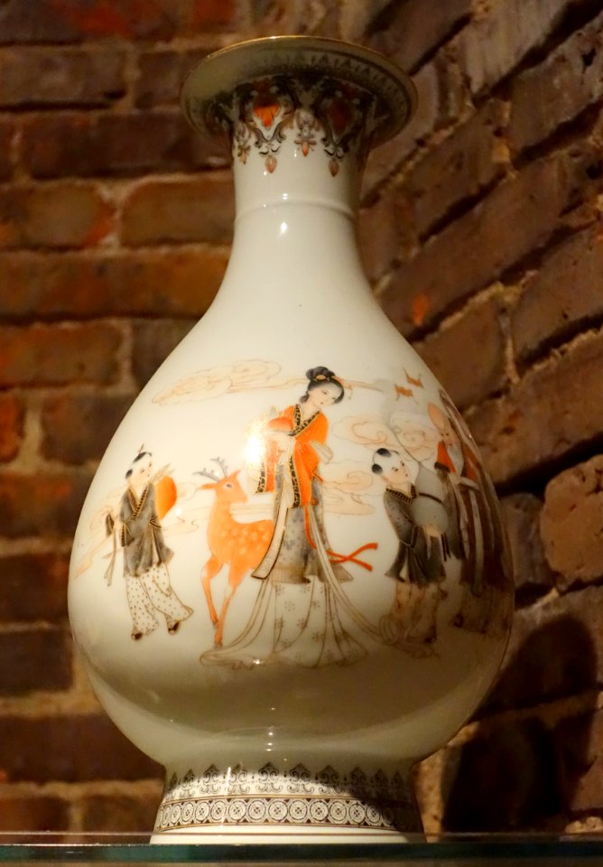 Vase from China, stated to be Famille verte, 1750 AD - Kulenovic Collection - Karlskrona, Sweden - DSC08433