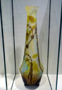 Vase in flask form, Emile Galle, c. 1910, glass - Hessisches Landesmuseum Darmstadt - Darmstadt, Germany - DSC00925