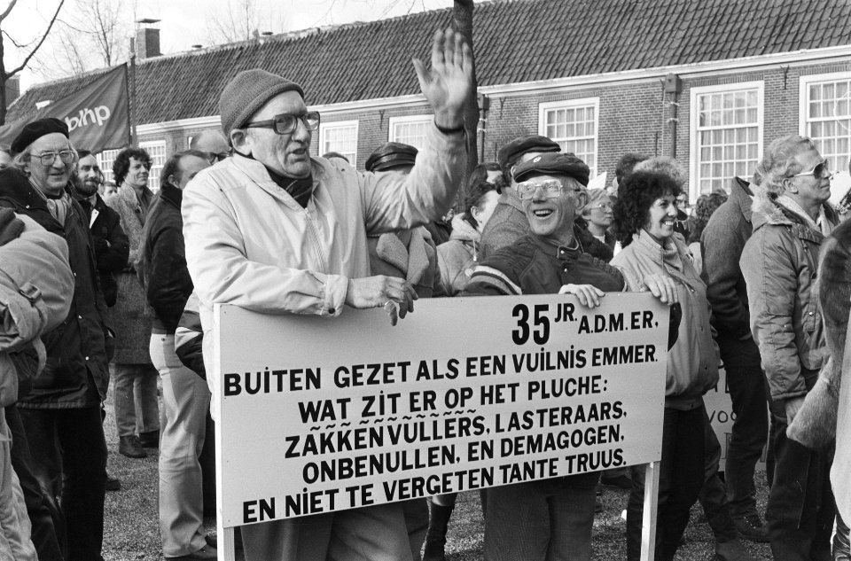 Vandaag hebben ADM-ers en hun sympathisanten een demonstratieve optocht in Amste, Bestanddeelnr 933-2378