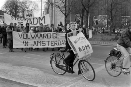 Vandaag hebben ADM-ers en hun sympathisanten een demonstratieve optocht in Amste, Bestanddeelnr 933-2379