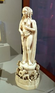 Vanitas, France or Netherlands, early 16th century, ivory, view 1 - Bode-Museum - DSC03663 01