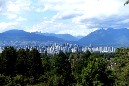 Vancouver from Queen Elizabeth Park - DSC07580