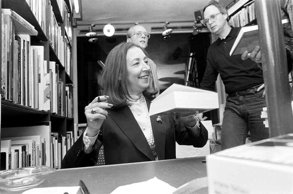 Vanavond heeft de wereldberoemde journaliste Oriana Fallaci in Atheneum Boekhand, Bestanddeelnr 931-2006