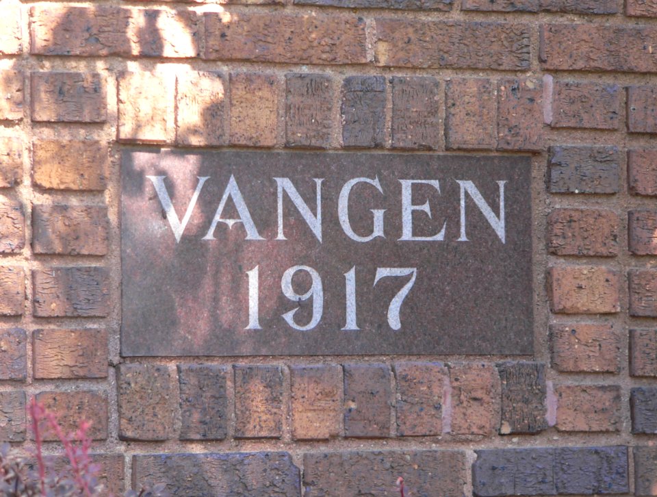 Vangen Lutheran Church (Misson Hill SD) date 1