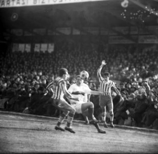 Vasas Gyor tegen DWS 1-0, Frans Geurtsen in actie, Bestanddeelnr 917-5272