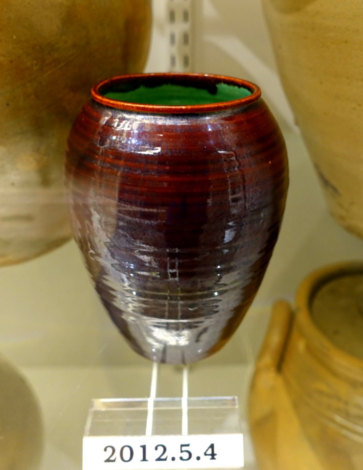 Vase, Old Deerfield Pottery, 1933-1941, earthenware with brown and green glaze, item HD 2012.5.4 - Flynt Center of Early New England Life - Deerfield, Massachusetts - DSC04230