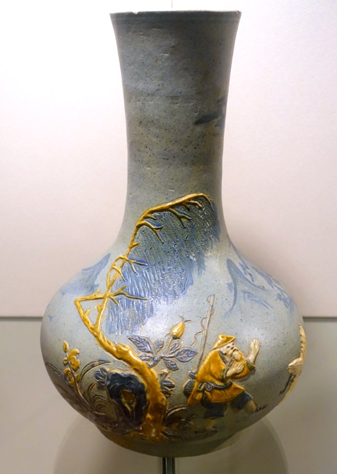 Vase, Bat Trang ceramic with blue glaze - Nguyen dynasty, 19th century AD - Vietnam National Museum of Fine Arts - Hanoi, Vietnam - DSC05325