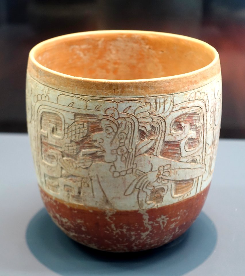 Vase - Classic Maya - Ethnological Museum, Berlin - DSC00758