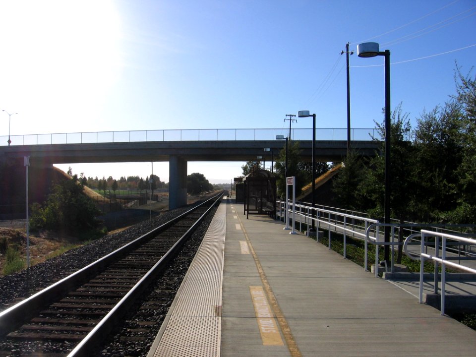 Vasco Road station 2519 09