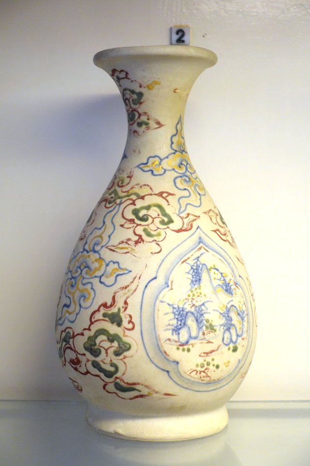 Vase, Chu Dau, 15th-16th century AD, stoneware - Museum of Vietnamese History - Ho Chi Minh City - DSC05989