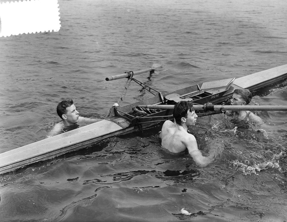Varsity Amsterdam Rijnkanaal , winnaar skiff. Knaap (Njord), Bestanddeelnr 907-1116