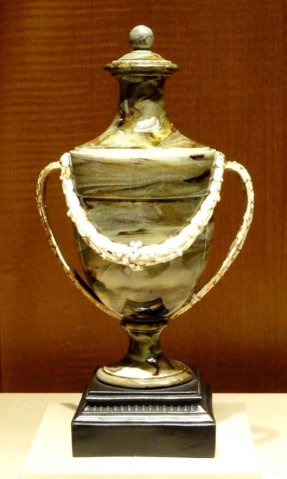 Vase, Wedgwood & Bentley, c. 1769-1780 - Nelson-Atkins Museum of Art - DSC08776