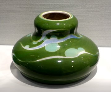 Vase by Hans Christiansen, Wachtersbacher, Steingutfabrik, Schlierbach, c. 1901, stoneware - Hessisches Landesmuseum Darmstadt - Darmstadt, Germany - DSC01008