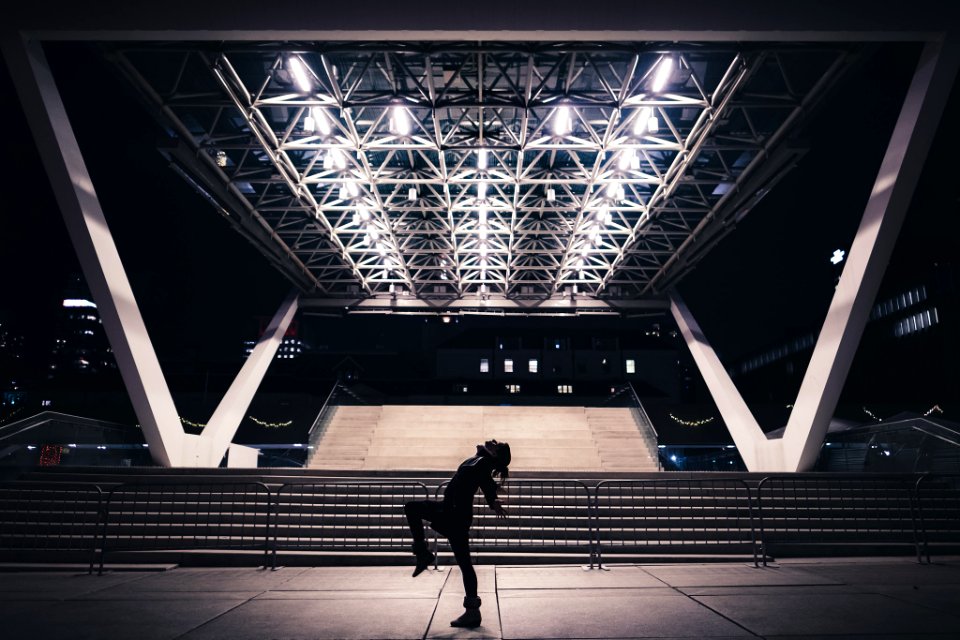 Under Lights (132850647)