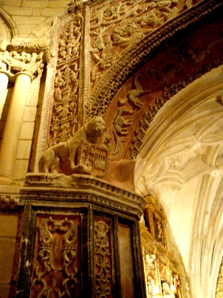 Uncastillo - Iglesia de San Martín 31