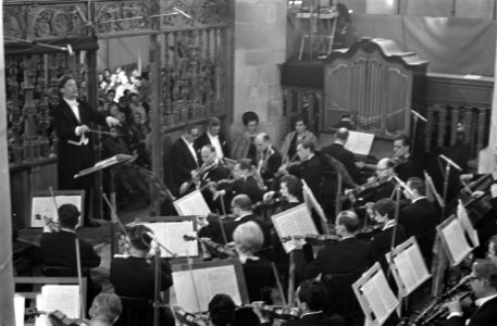 Uitvoering Mattheus Passion in Grote Kerk in Naarden, Bestanddeelnr 921-2495