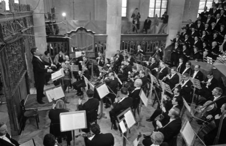 Uitvoering Mattheus Passion in Grote Kerk in Naarden, Bestanddeelnr 921-2493