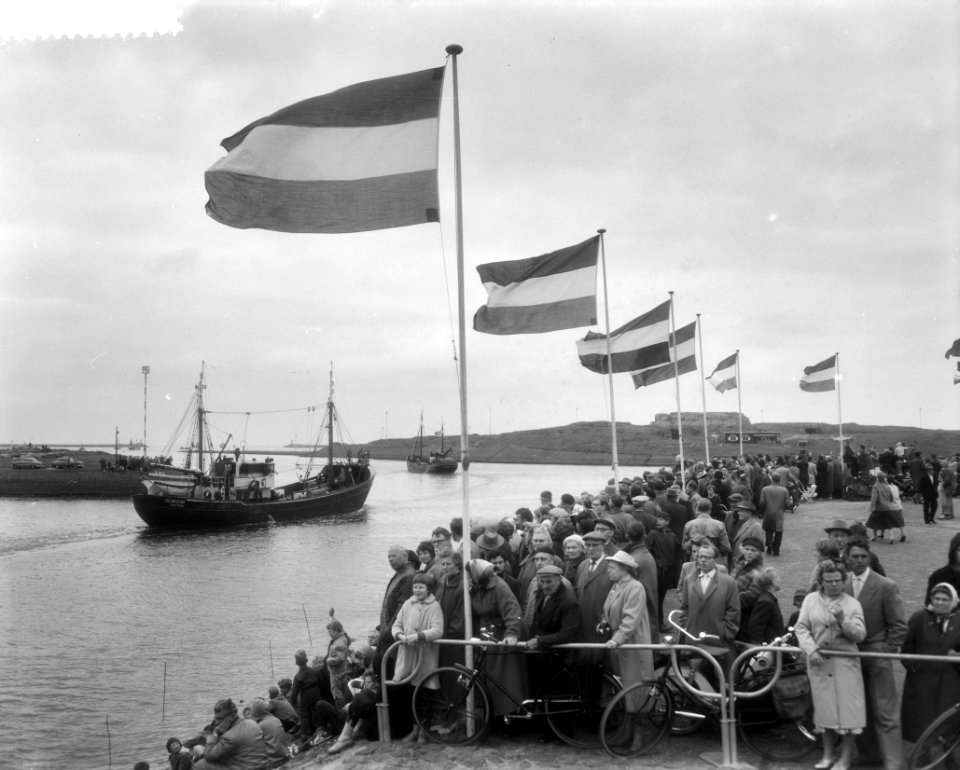 Uitvaren haringvloot, Bestanddeelnr 910-3809