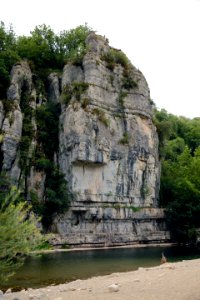 Une des roches du défilé de La Beaume