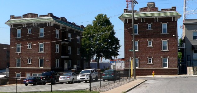 Undine Apartments (Omaha) from S 1