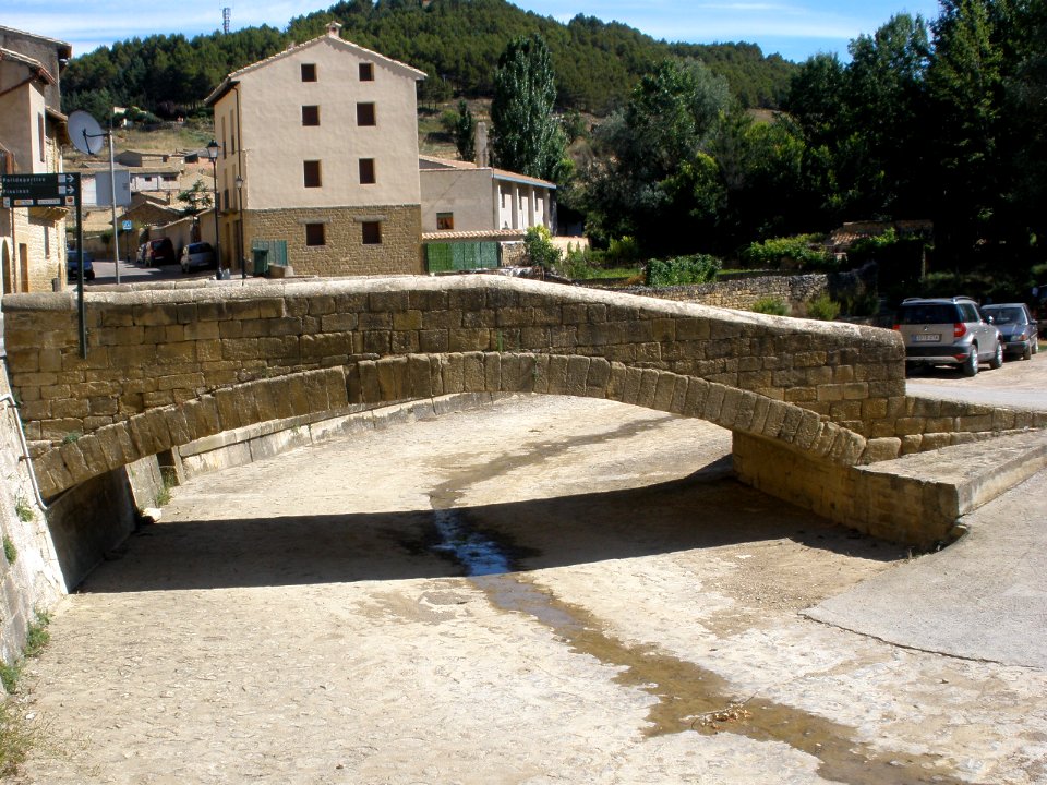 Uncastillo - Cauce del río Riguel 2